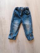 Pantacourt fille. Taille 4 ans