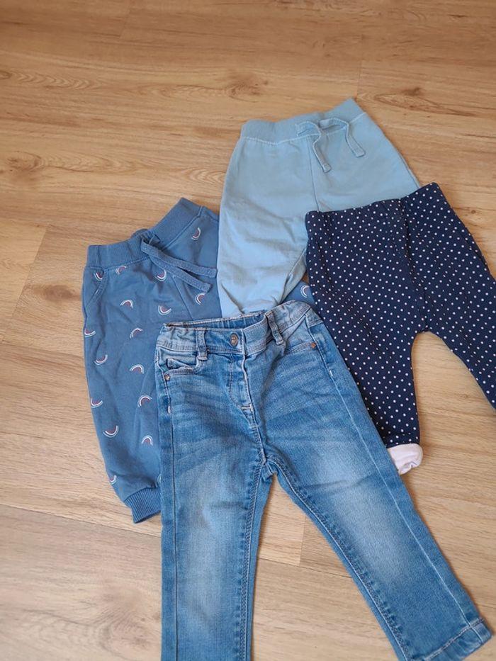 Lot de 4 pantalons 9 mois - photo numéro 1