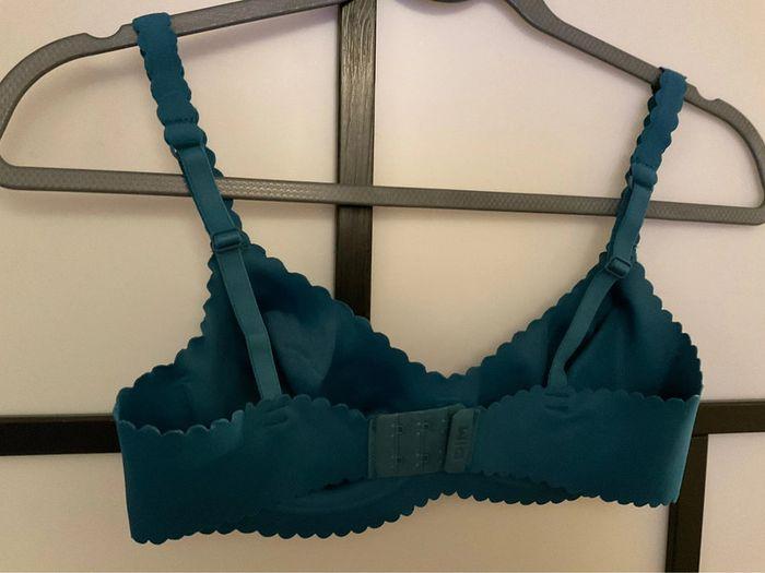 Soutien-gorge bleu Dim neuf - photo numéro 9