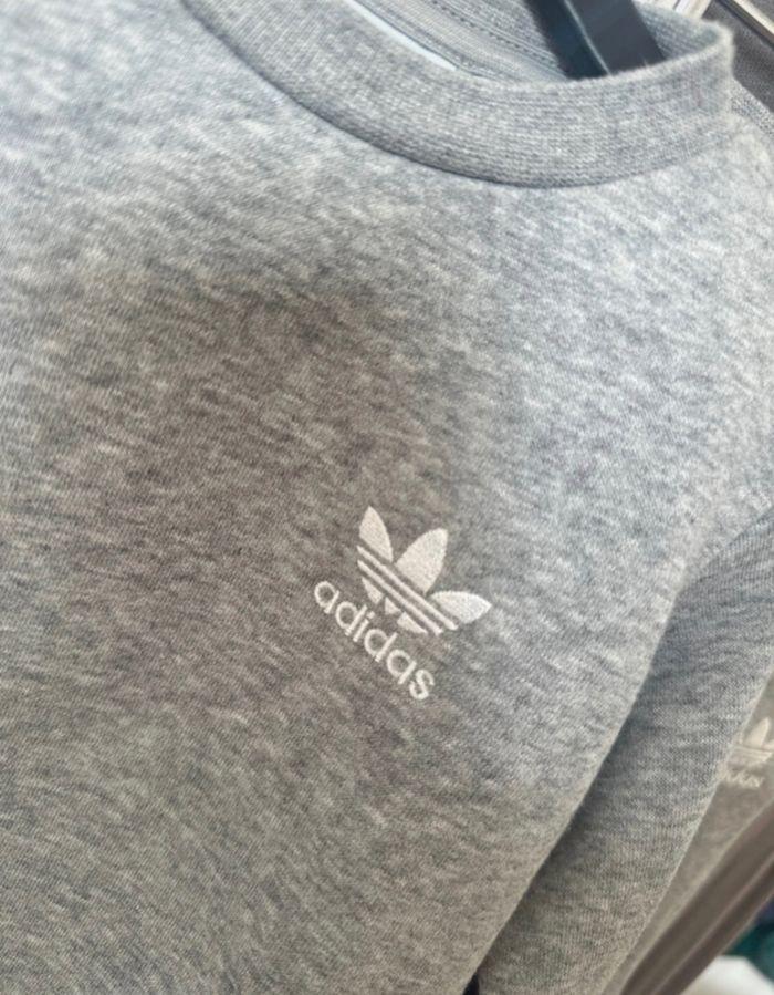 Ensemble de Survêtement Adidas bébé - photo numéro 2