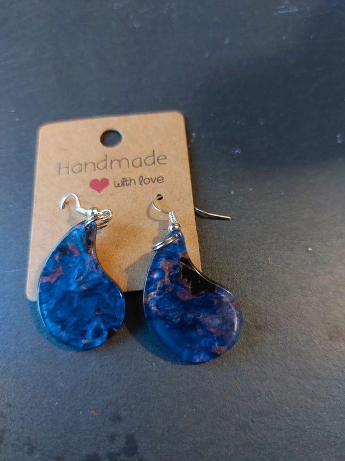 Boucle d oreille fait main goutte d'eau bleue