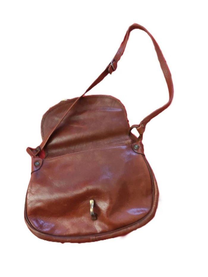 Sac cuir marron bandoulière . - photo numéro 1