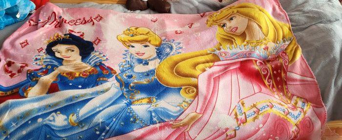 3 Housses de couette princesse disney +plaid - photo numéro 1