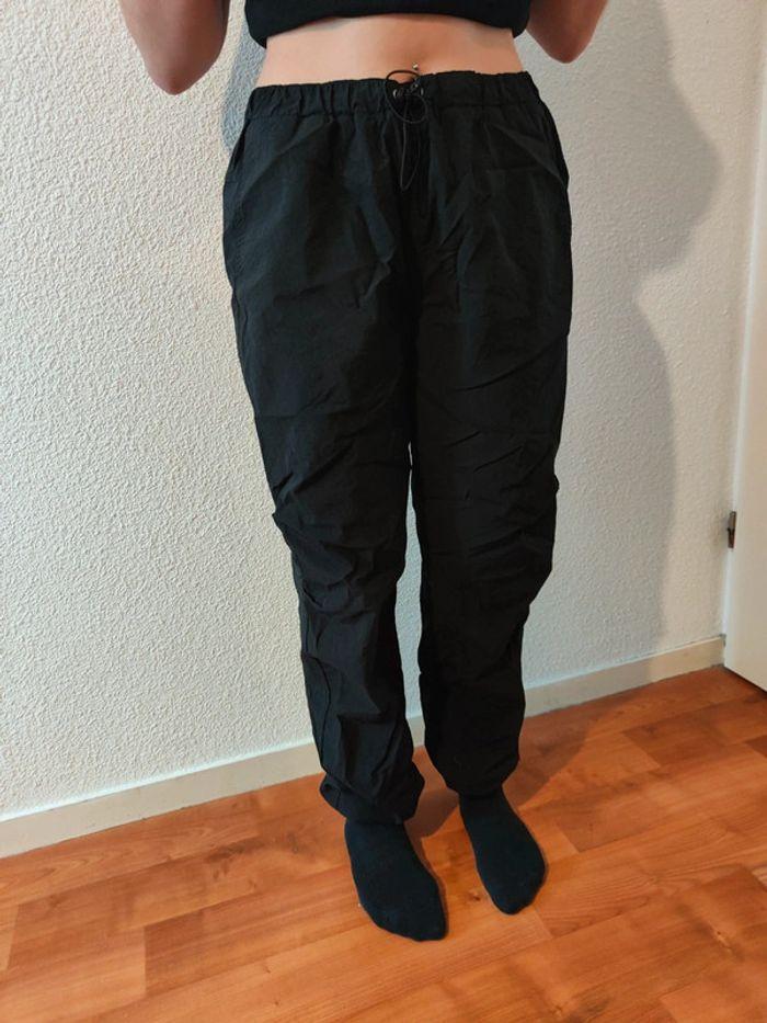 Pantalon parachute kiabi - photo numéro 2