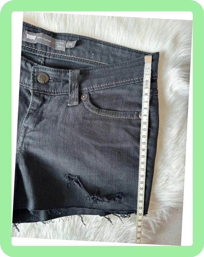 Short Levi’s noir W25 - photo numéro 10