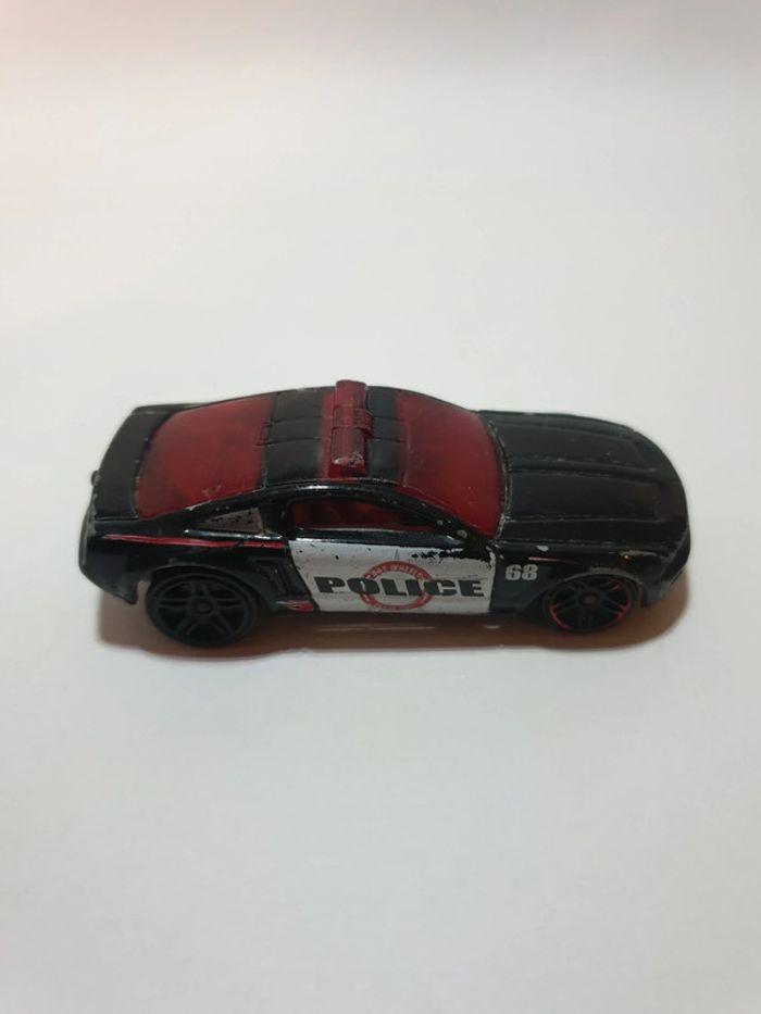 Hot Wheels 2003 Ford Mustang GT Concept Police Chase Unit - photo numéro 6