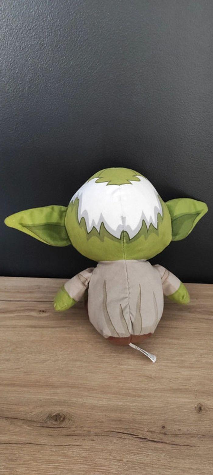 Peluche Maître Yoda - photo numéro 2