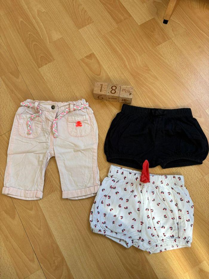 Lot 3 shorts bermudas 18 mois