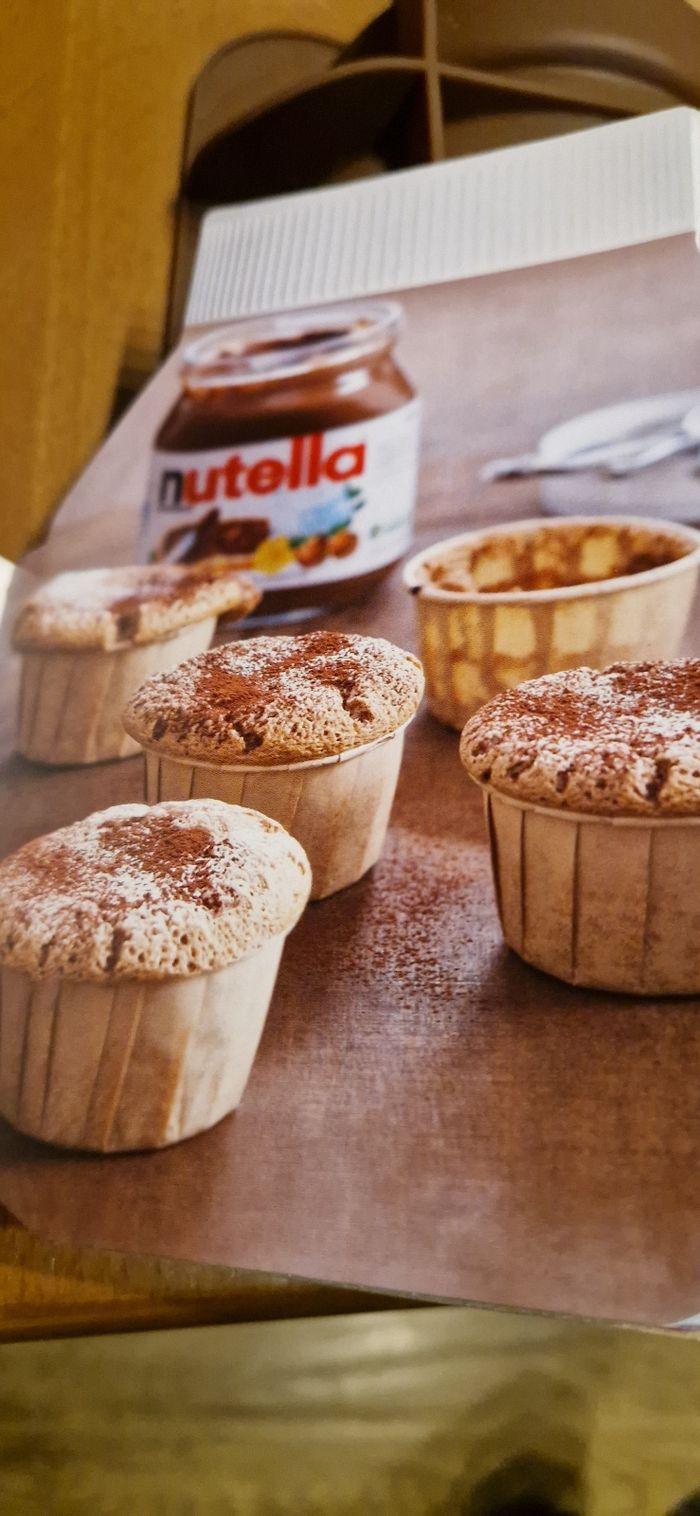 Moule à gâteau Nutella et livre de recette - photo numéro 2