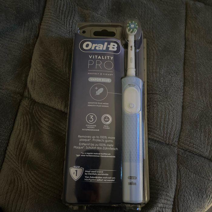 Oral-b bleu neuve - photo numéro 1