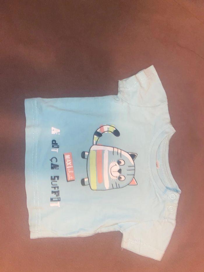 T-shirt bébé