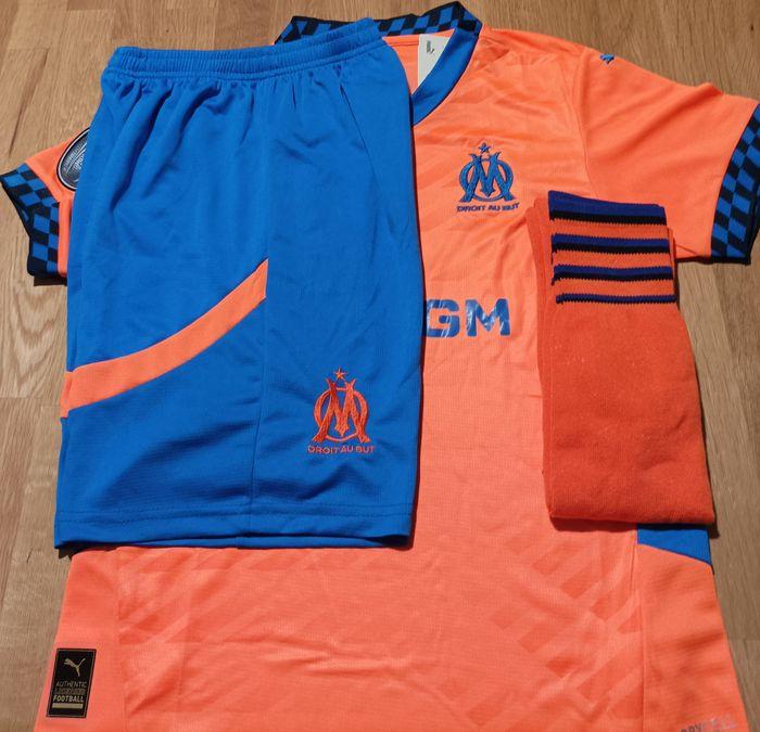 Maillot Olympique Marseille taille 8 ans modèle 2025 - photo numéro 2