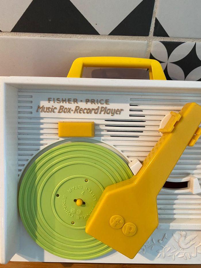 Tourne disque Fisher price - photo numéro 3