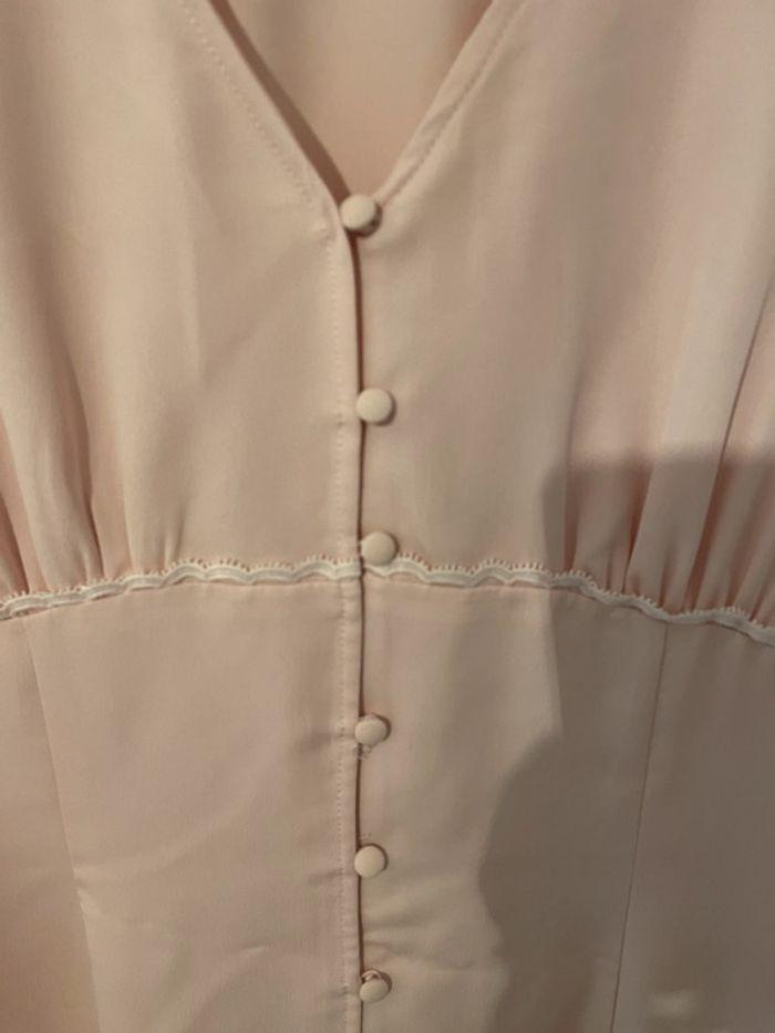 Robe longue satiné rose poudré - photo numéro 4