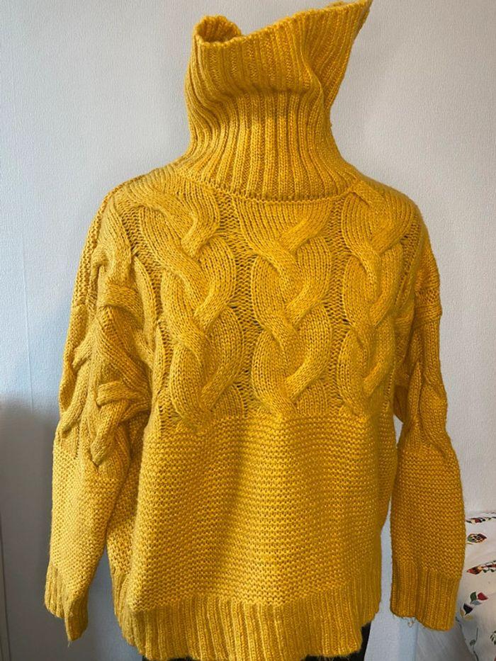 Pull d’hiver col roulé tressé jaune moutarde Etam taille M / 38 - photo numéro 4