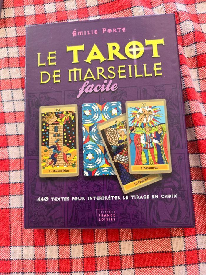 Coffret le tarot de Marseille facile - photo numéro 1