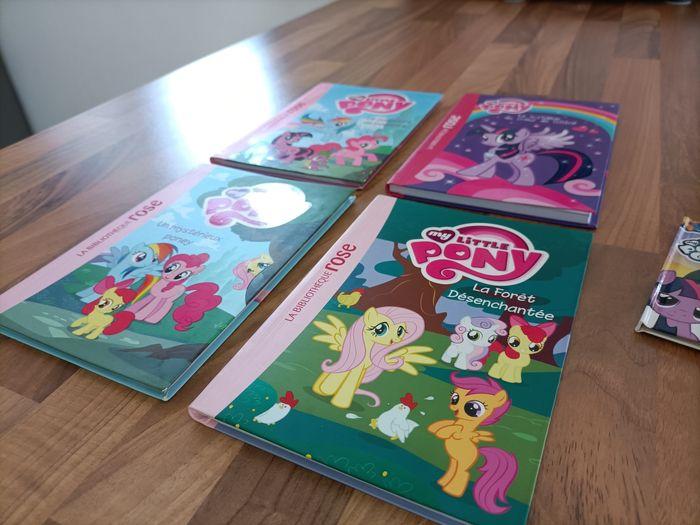 Lot 4 livres My Little Pony tome 1,2,3,5 +1 petit cadeau - photo numéro 5