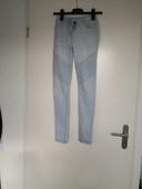 Jeans slim bleu clair taille 12 ans