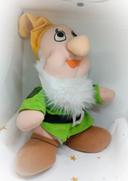 Peluche doudou Teddy snow white blanche Disney nains dwarf vert green ferpel happy joyeux