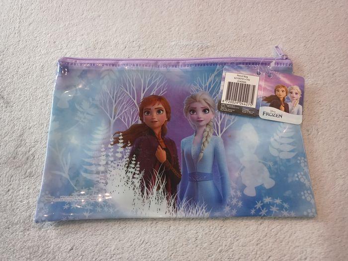 Trousse Frozen la reine des neiges - photo numéro 3