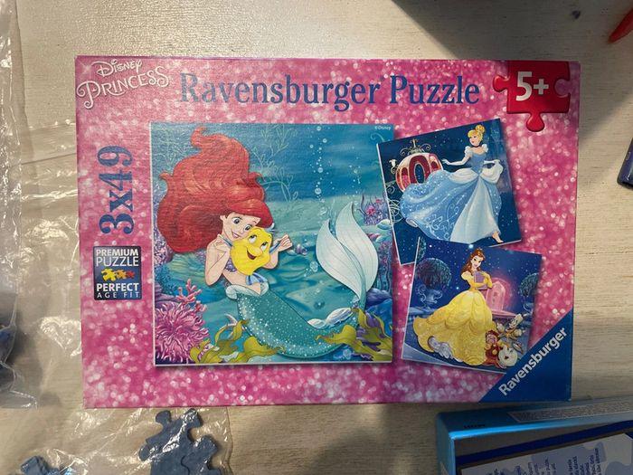 Puzzle 3 en 1 princesses Disney 3x49 pièces - photo numéro 1