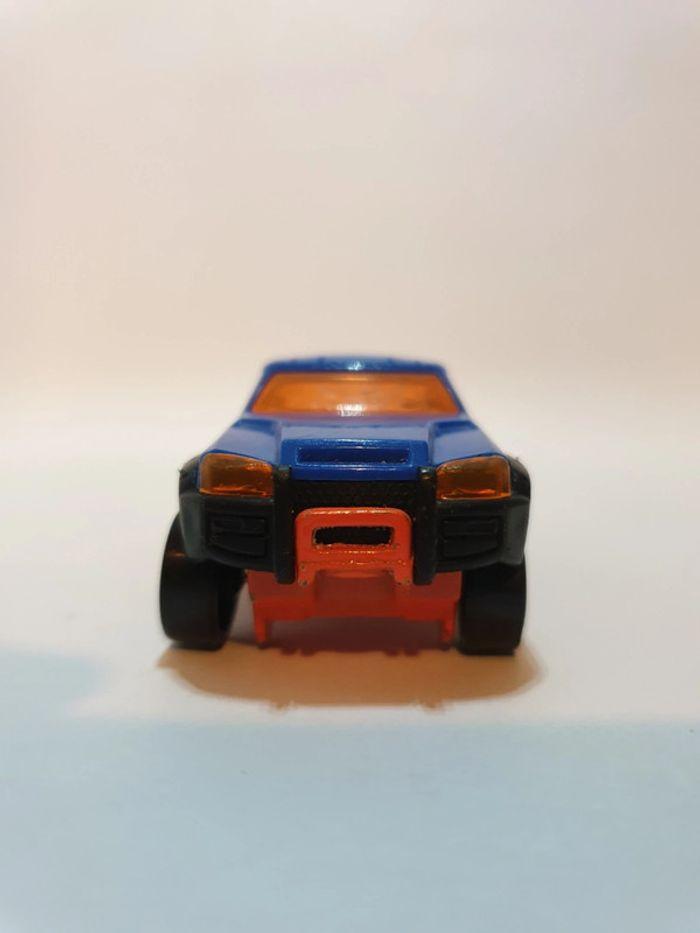 Hot Wheels 2013 Mega Duty Bleu/Orange - 1/64 - photo numéro 2