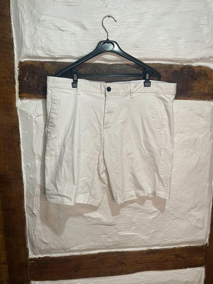 short blanc homme taille 48 - photo numéro 2