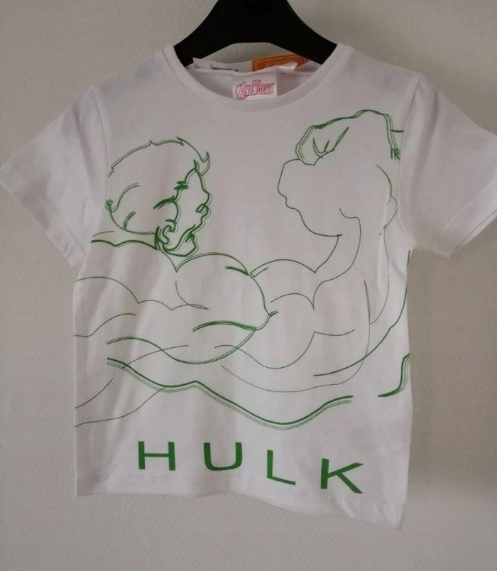 Tee shirt avengers Hulk 8a idée cadeau - photo numéro 1