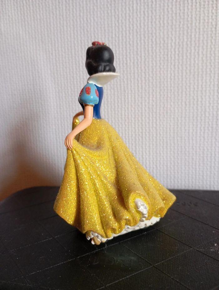 Figurine  vintage blanche neige Disney - photo numéro 3