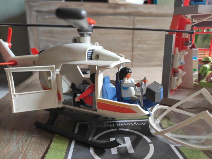 Hopital playmobil - photo numéro 3