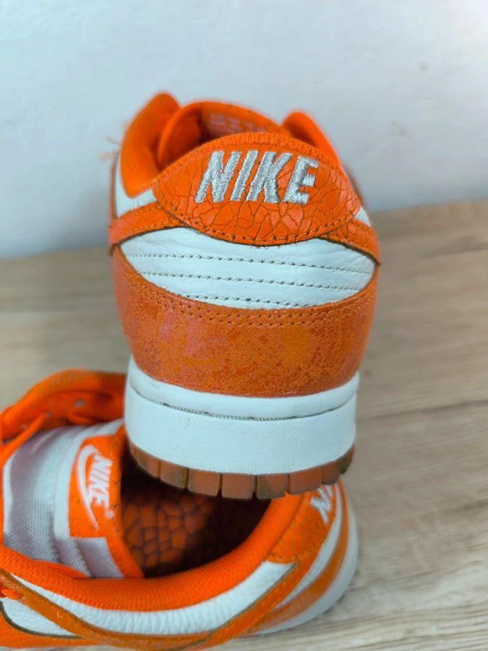 Dunk low cracked orange pointure 42,5 comme neuves - photo numéro 8