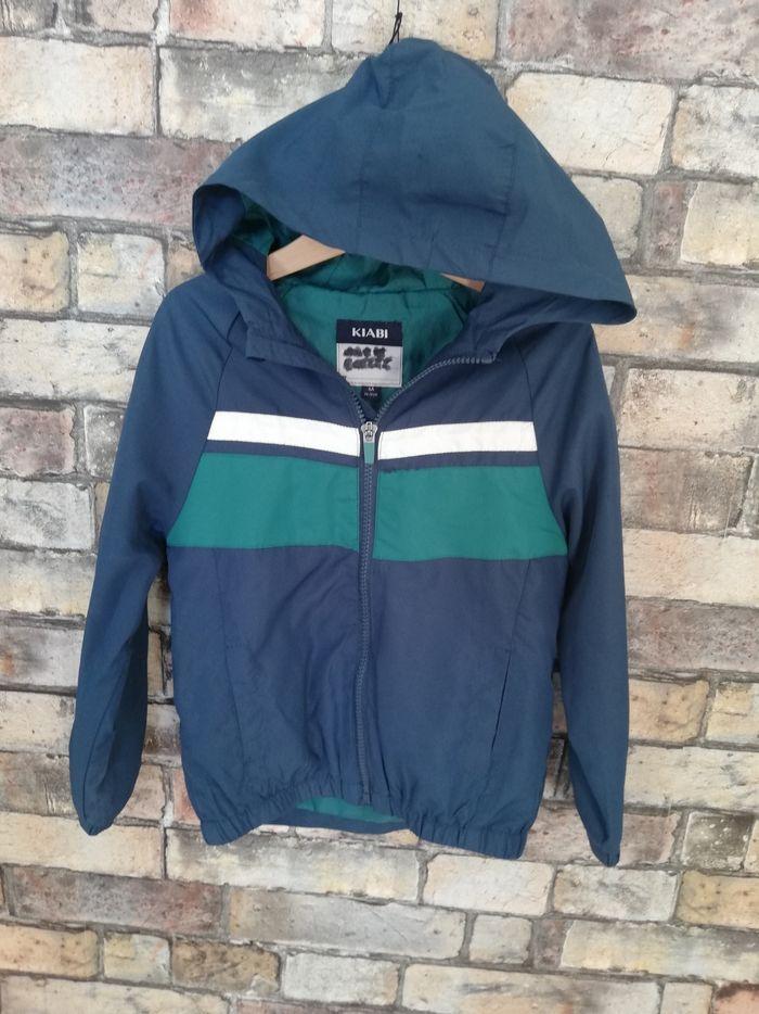 Veste à capuche imperméable kiabi 6 ans - photo numéro 1