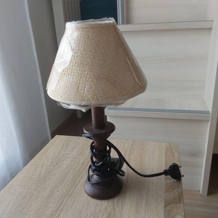 Lampe de chevet en bois style rustique