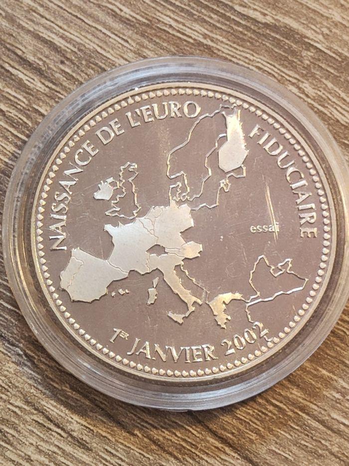 Naissance de l'euro 1 janvier 2002 - photo numéro 2