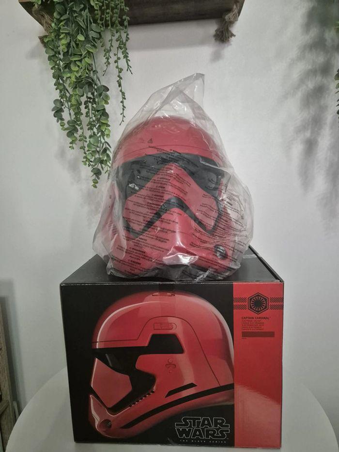 Casque électronique Capitaine Cardinal Star Wars The Black Series Galaxy's Edge - photo numéro 2