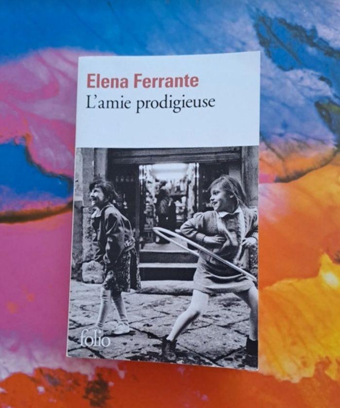 Livre neuf l'amie prodigieuse - photo numéro 1