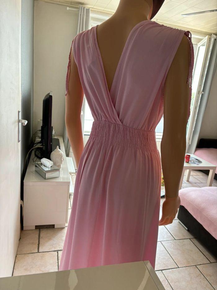 Robe longue rose neuve - photo numéro 2