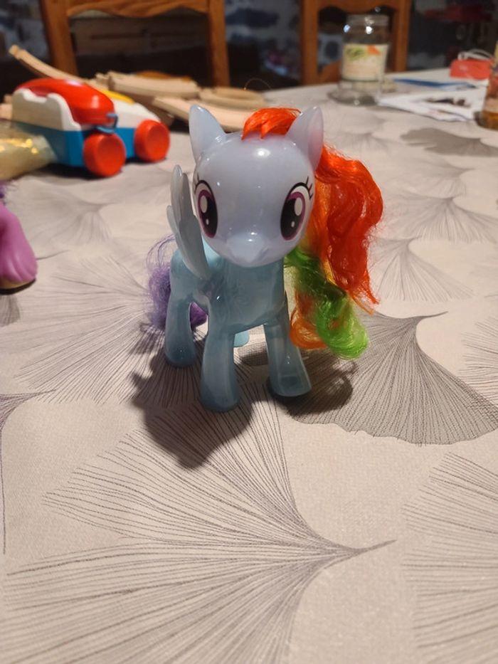 Figurine my little pony rainbow dash - photo numéro 1