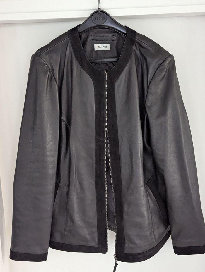 Blouson cuir noir damart T42 neuf jamais porté - photo numéro 1