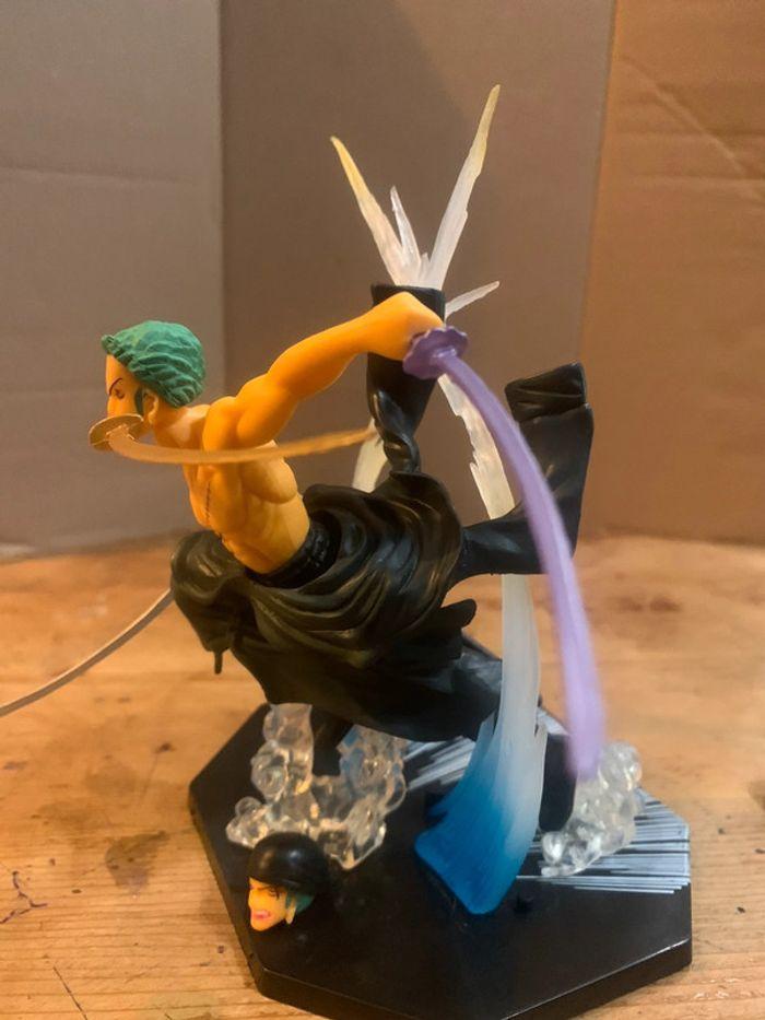 One piece Roronoa zoro - photo numéro 2