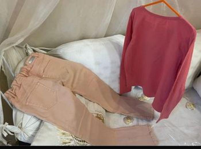 Ensemble t-shirt rose licorne et pantalon beige tbe 12 ans - photo numéro 2