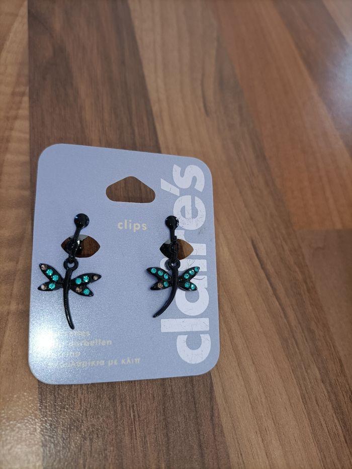 Boucles d'oreilles à clip papillon noir et strass bleu - photo numéro 3