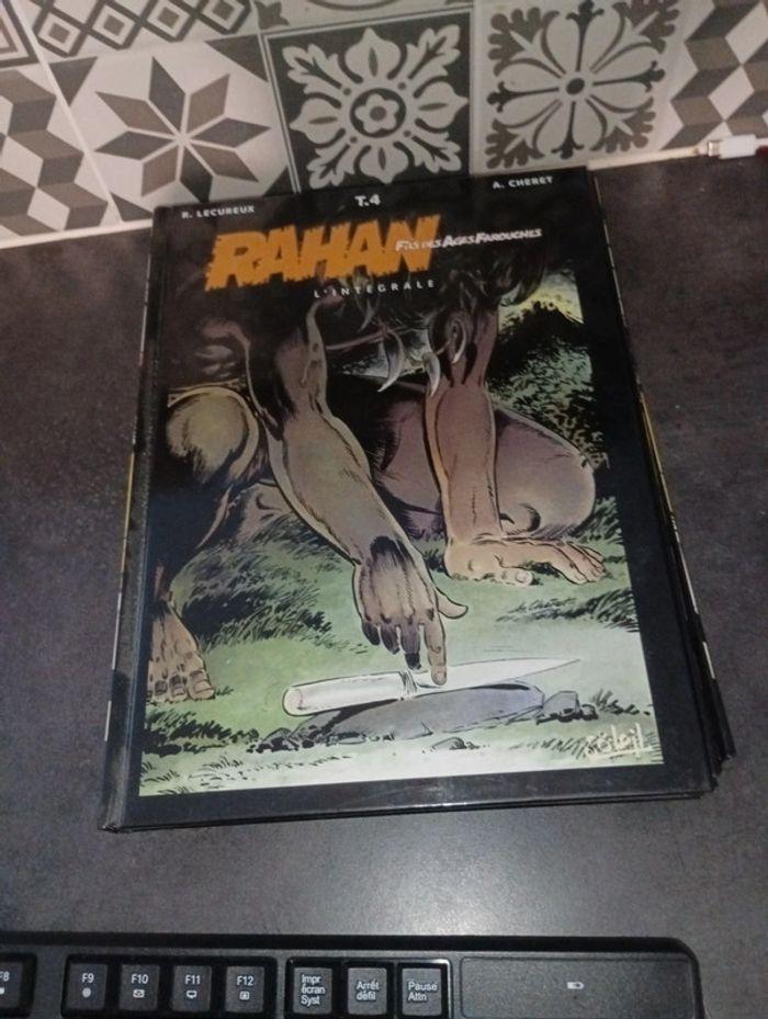 BD Rahan Tome 4 - photo numéro 1