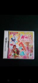 Jeu DS . Winx . Avec boîte et manuel.