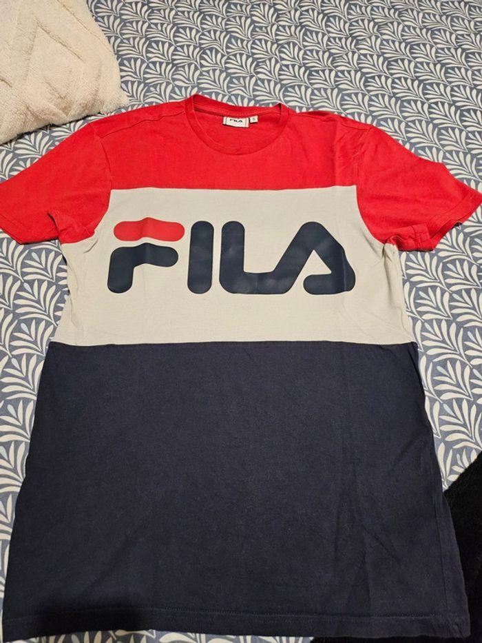 T-shirt Fila - photo numéro 1