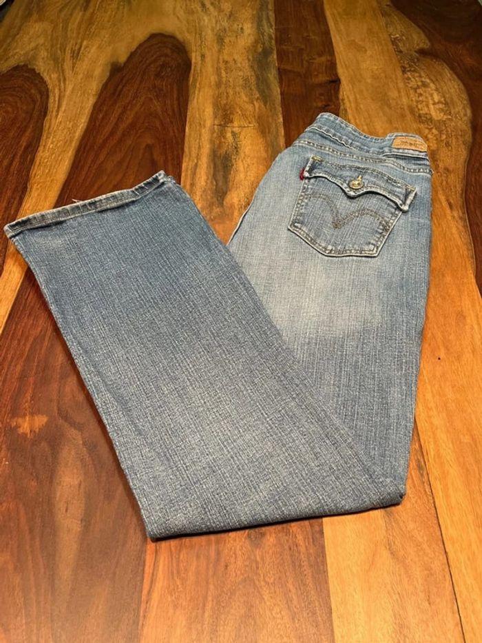 61. Levi’s 526 slender boot cut - photo numéro 1