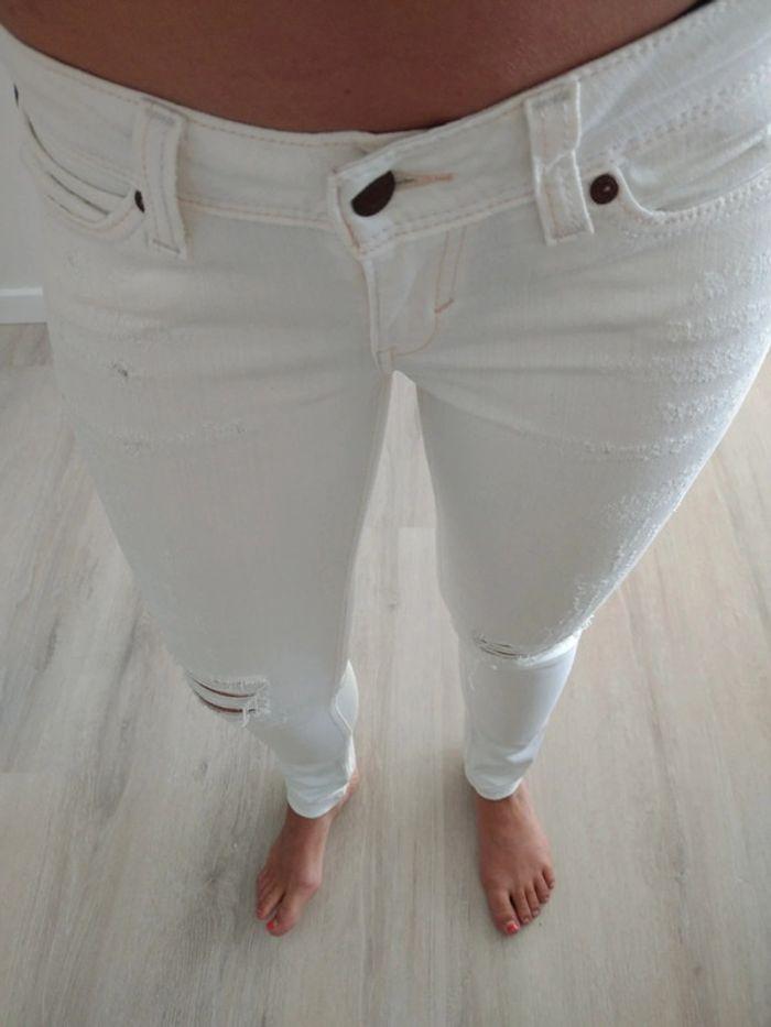 Jeans Levi's blanc griffé Demi curve - photo numéro 3