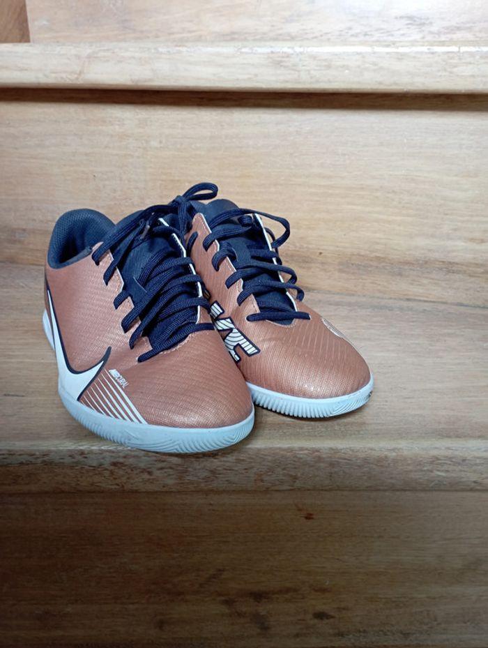 Baskets chaussures futsal Nike  Mercurial 37,5 - photo numéro 4