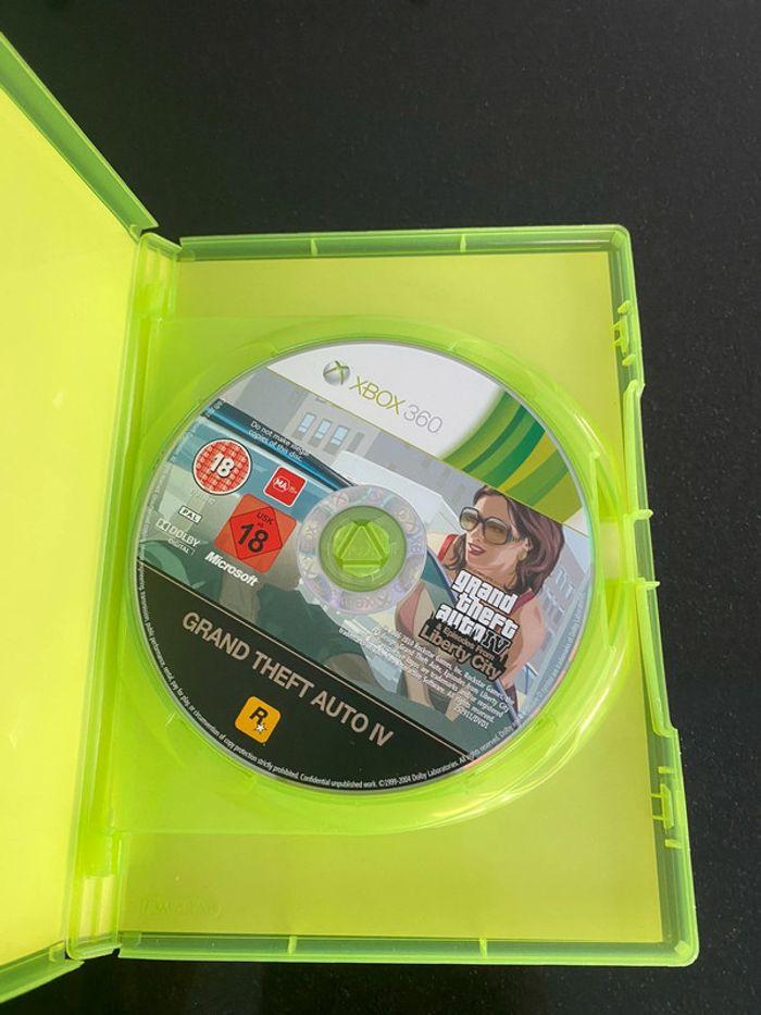 L édition intégré Grand theft auto cbox 360 - photo numéro 2