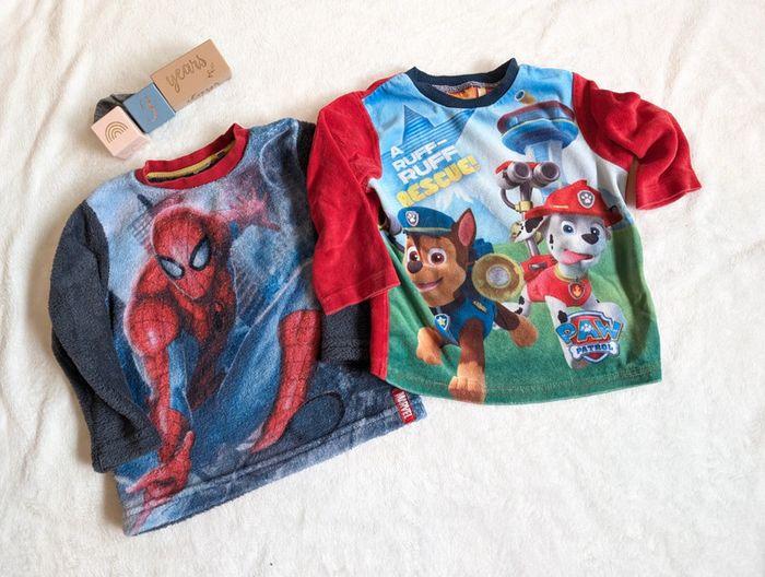 Hauts de pyjamas Paw Patrol et SpiderMan Nickelodeon et Marvel _ Taille 3 ans - photo numéro 1